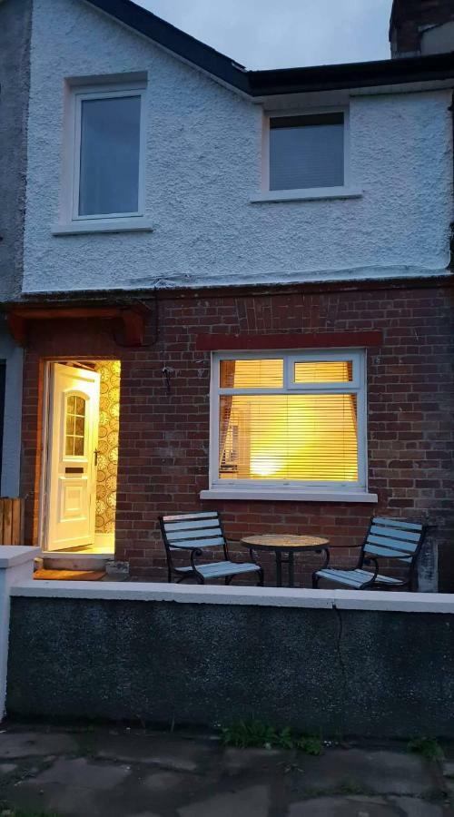 Castle Hill Cottage & Paddlers Retreat Ballywalter Extérieur photo